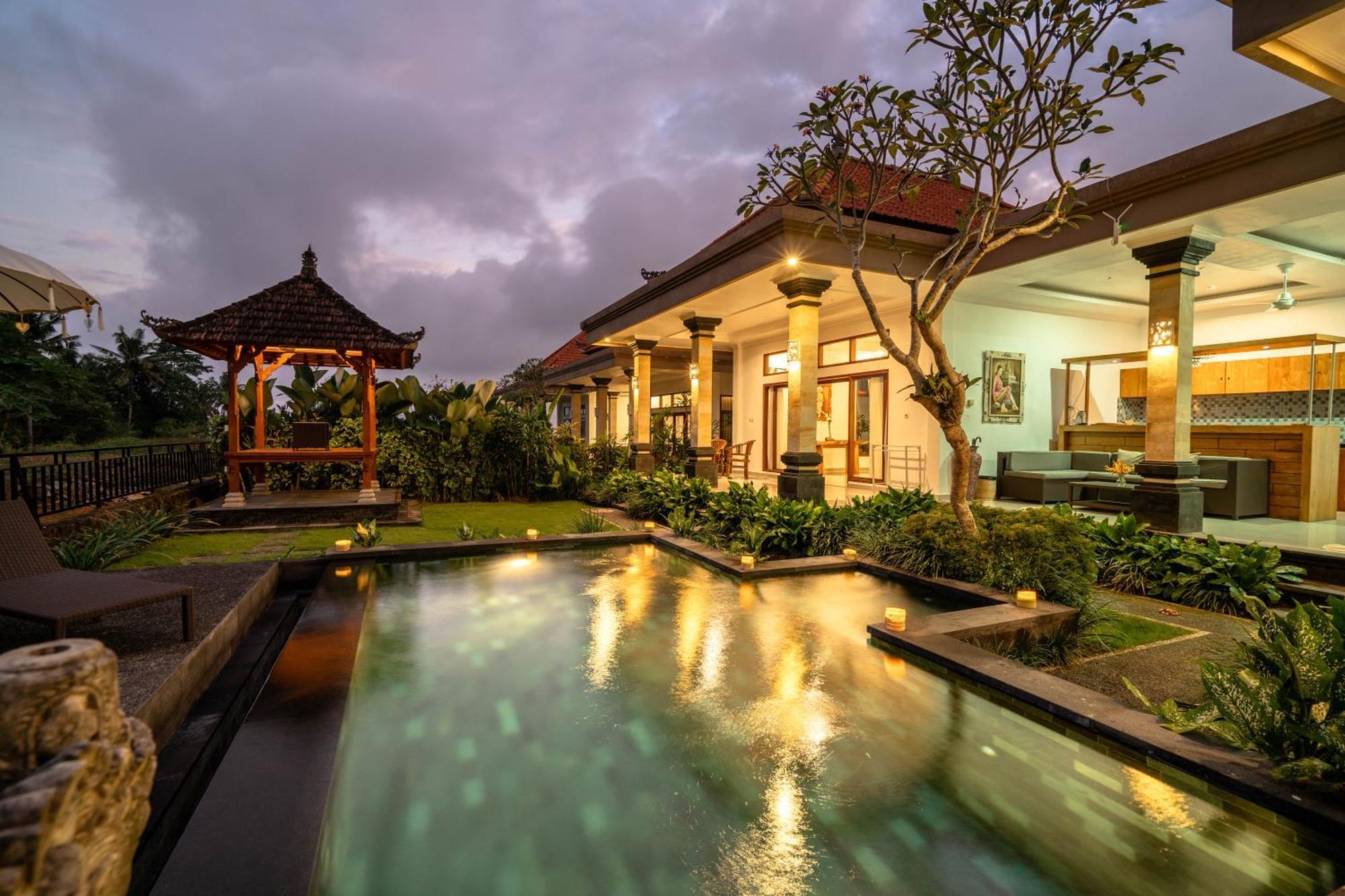 Griya Private Villa Ubud Exterior foto